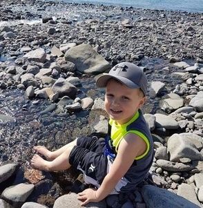 Meet your Posher, Collin